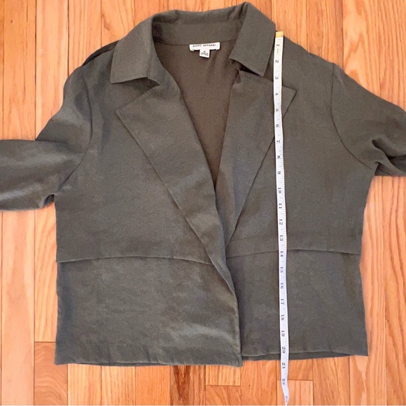 Olive Green Blazer - Picture 8 of 9